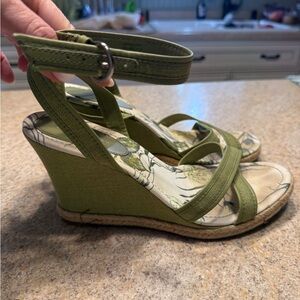 Ann Taylor Olive Green Wedge Sandals